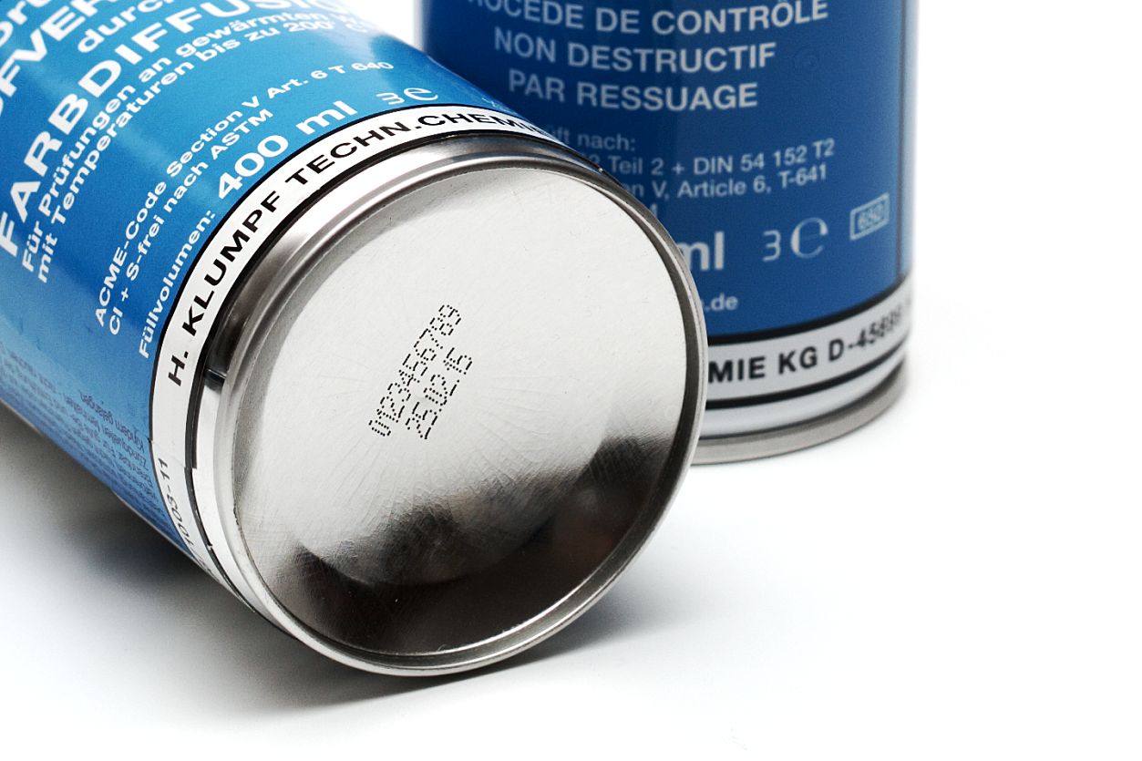 Dosen mit aufgedruckter Produktkennzeichnung durch Wolf Signiertechnik