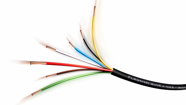 7-adriges Kabel mit abisolierten Adern in verschiedenen Farben Wolf Signiertechnik Kennzeichnungslösung