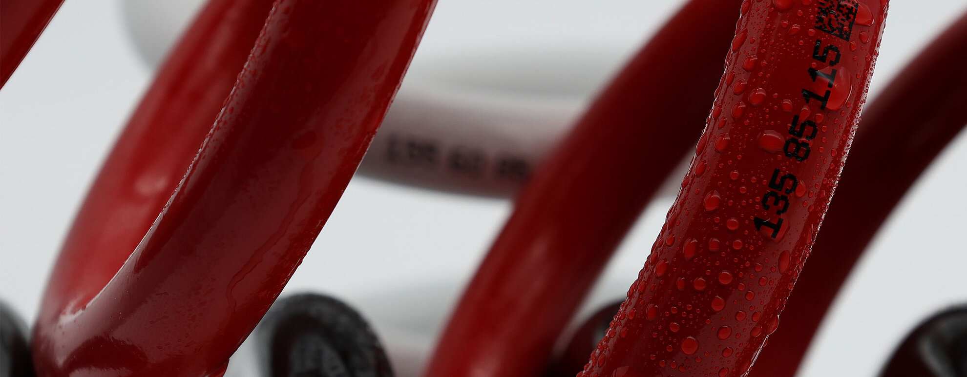 Wolf Signiertechnik Inkjet-Tintenleitungen für industrielle Produktkennzeichnung