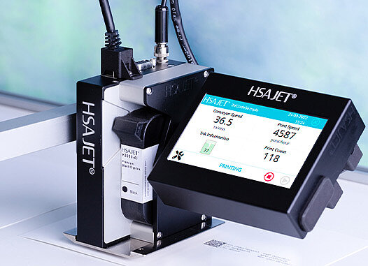HSAJET MCX Drucksystem von Wolf-Signiertechnik im Einsatz zur industriellen Produktkennzeichnung